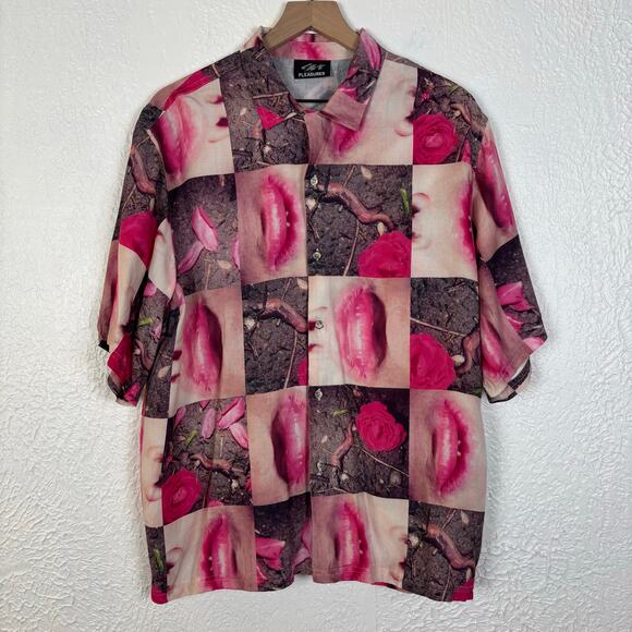 Pleasures Men's Wormy Lips Short Sleeve Button Down Shirt NWT Size Large - Picture 2 of 8